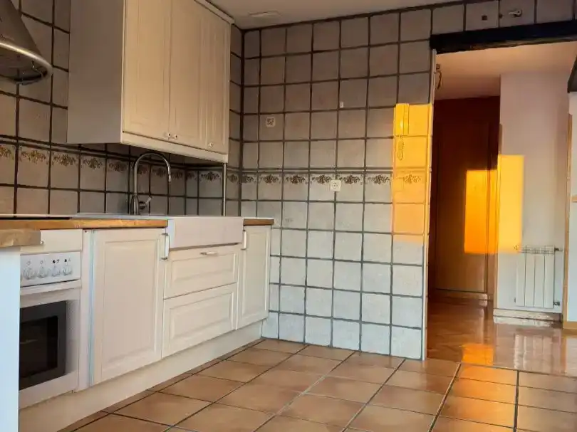 Cuina de Pis en venda en Arroyomolinos (Madrid) amb Piscina