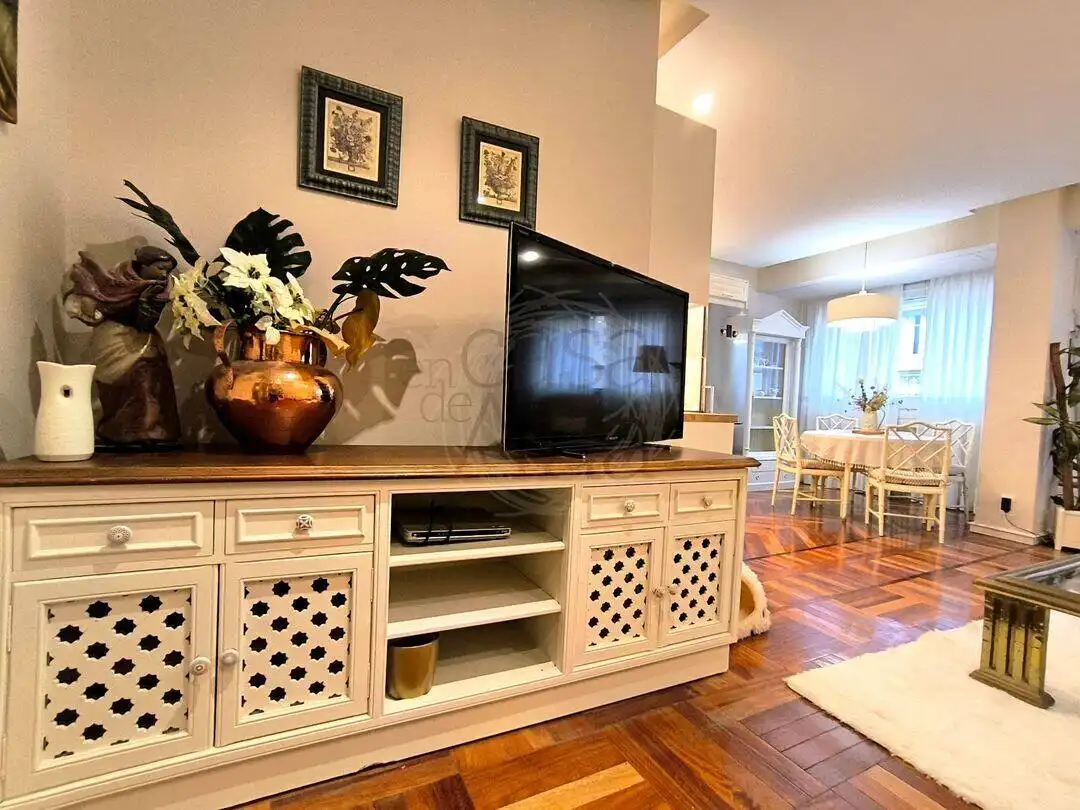 Sala de estar de Piso de alquiler en Bilbao  con Calefacción