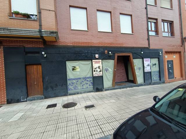 Local comercial en Venta en Lugar Fuente de la Plata en Parque del Oeste