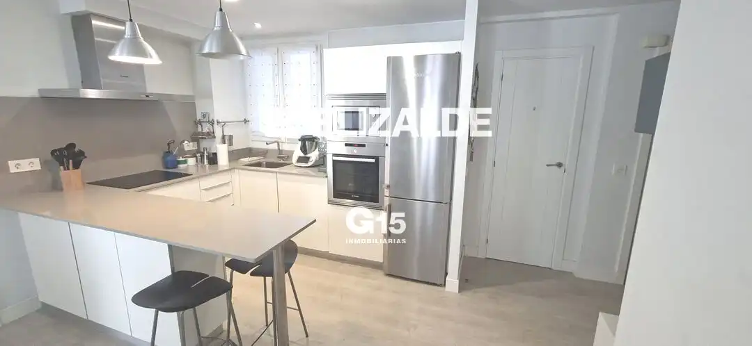 Flat with terrace for sale in Antiguo, imagen 11