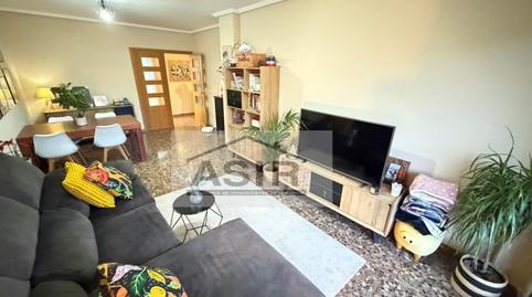 Foto 3 von Wohnung zur Miete in Plaza Cartonatges, Alquenència - Venècia, Alzira