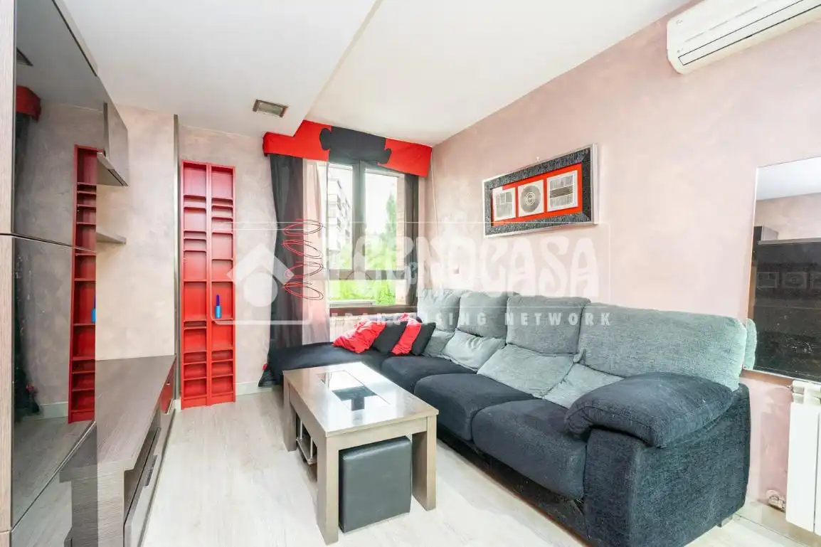 Sala d'estar de Pis en venda en Coslada