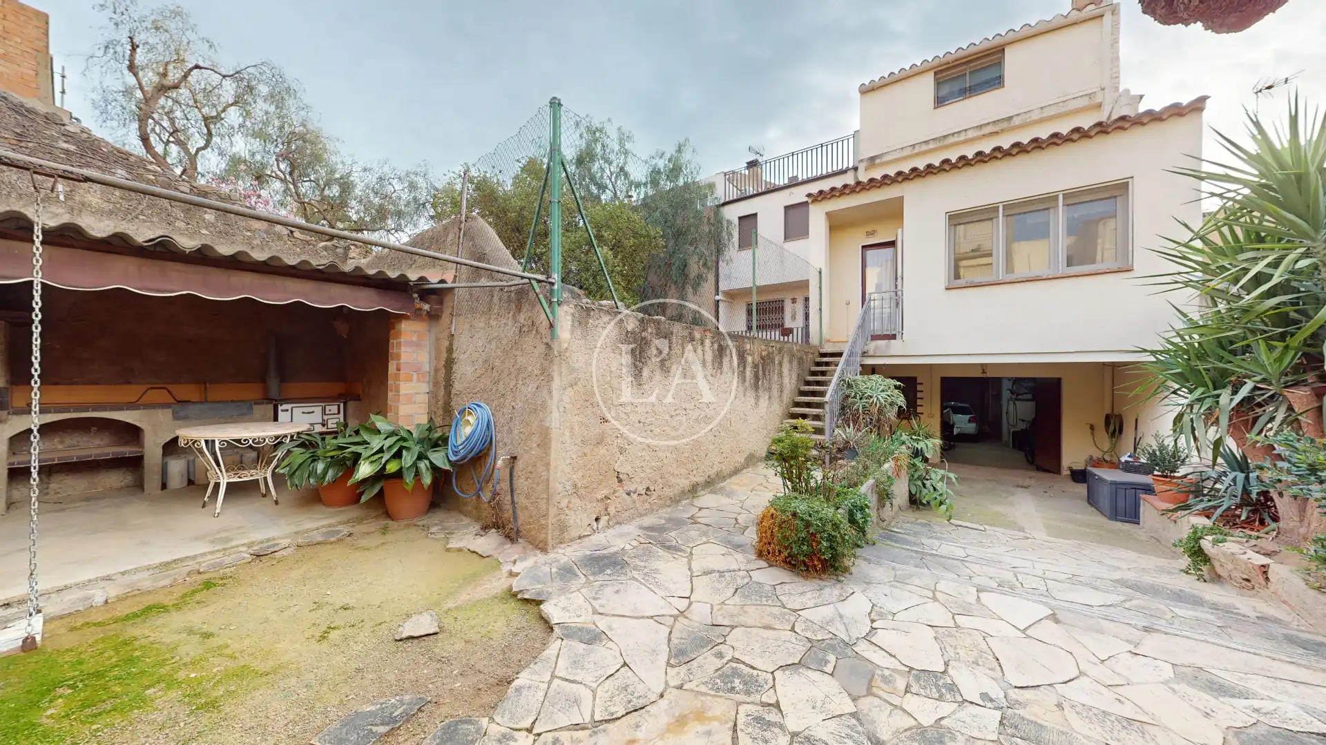 Jardí de Casa adosada en venda en Vinyols i els Arcs amb Aire condicionat, Calefacció i Jardí privat