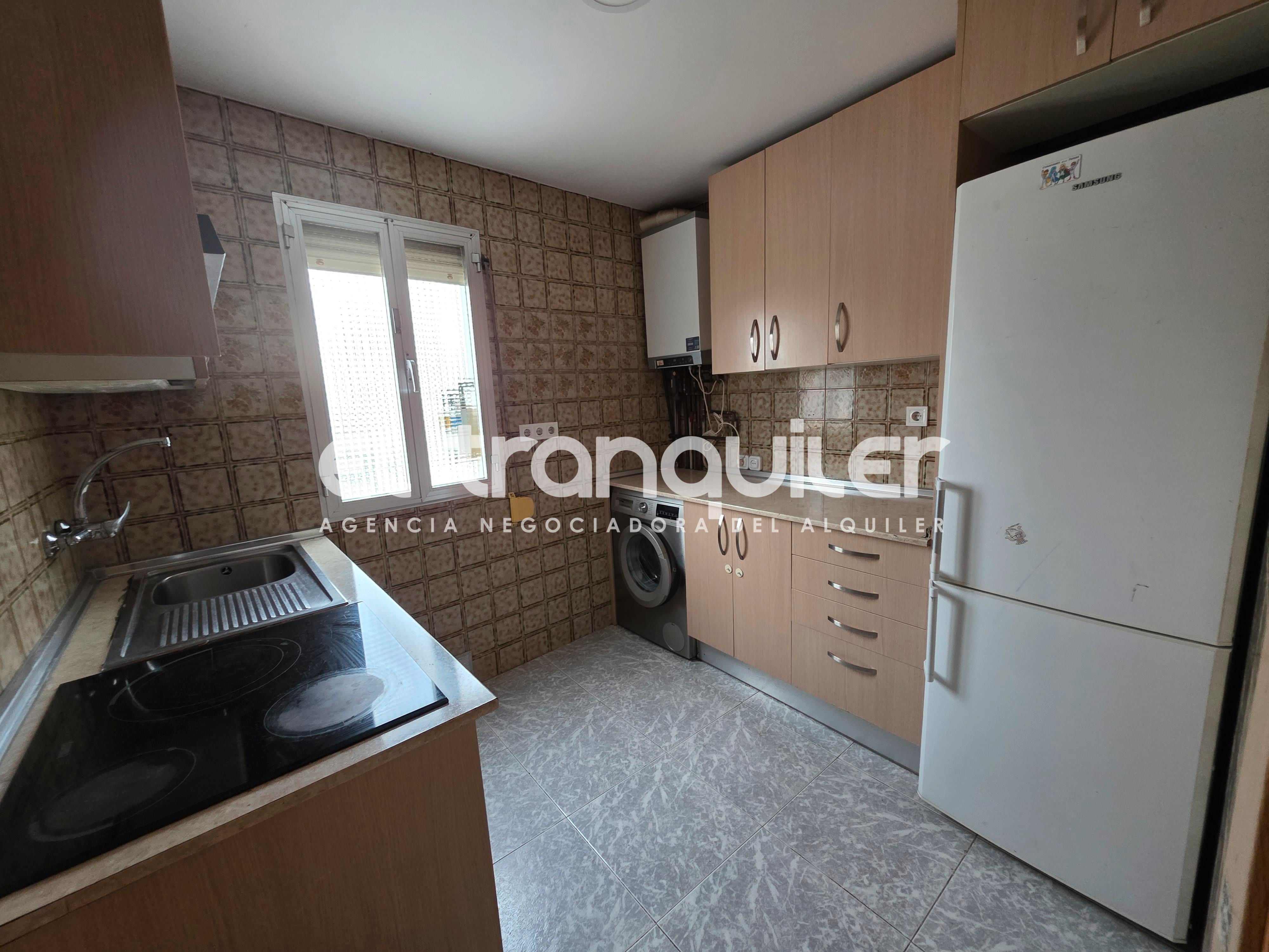 Kitchen of Flat for rent in  Madrid Capital  with Terrace and Washing machine