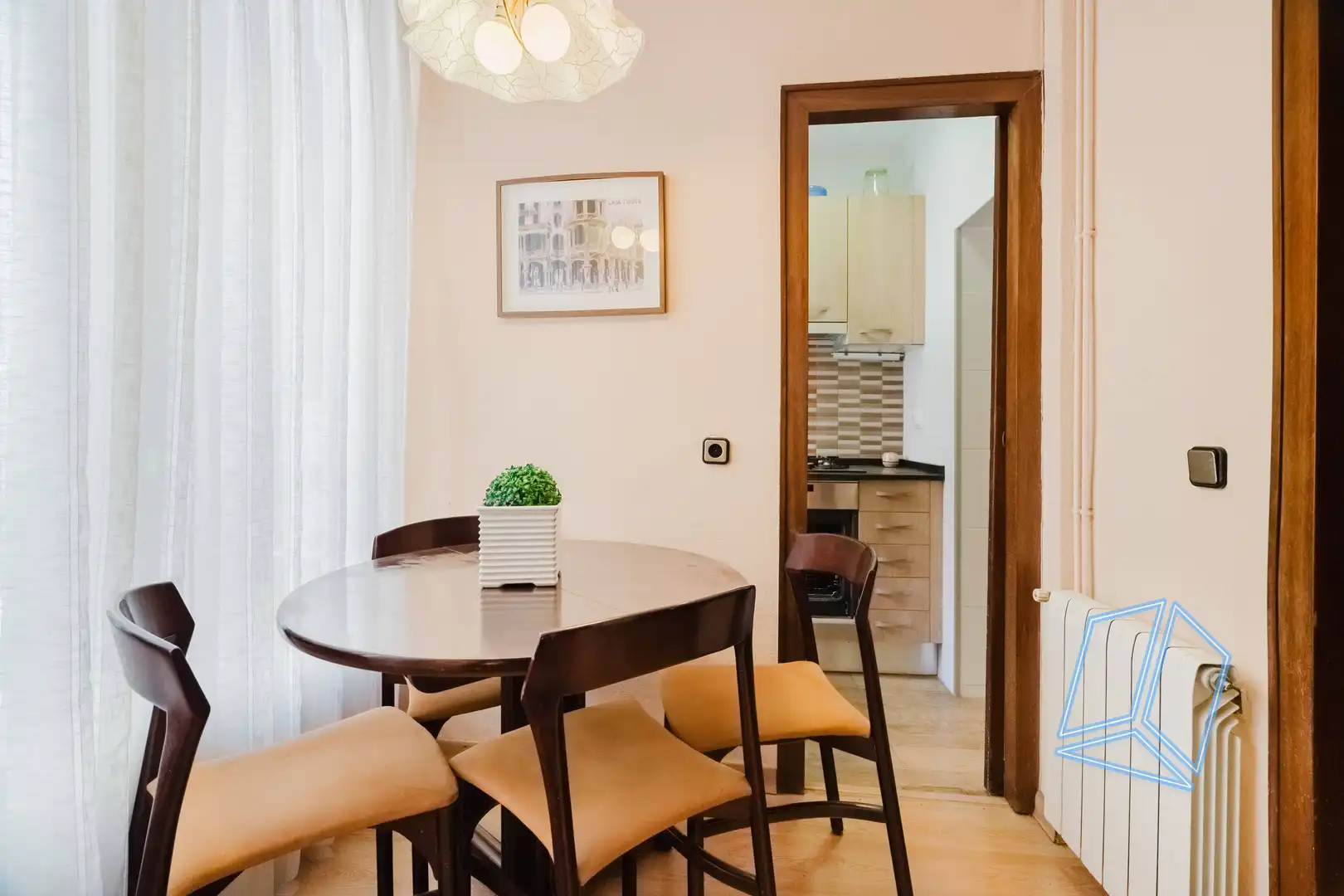 Dining room of Flat for sale in Gràcia
