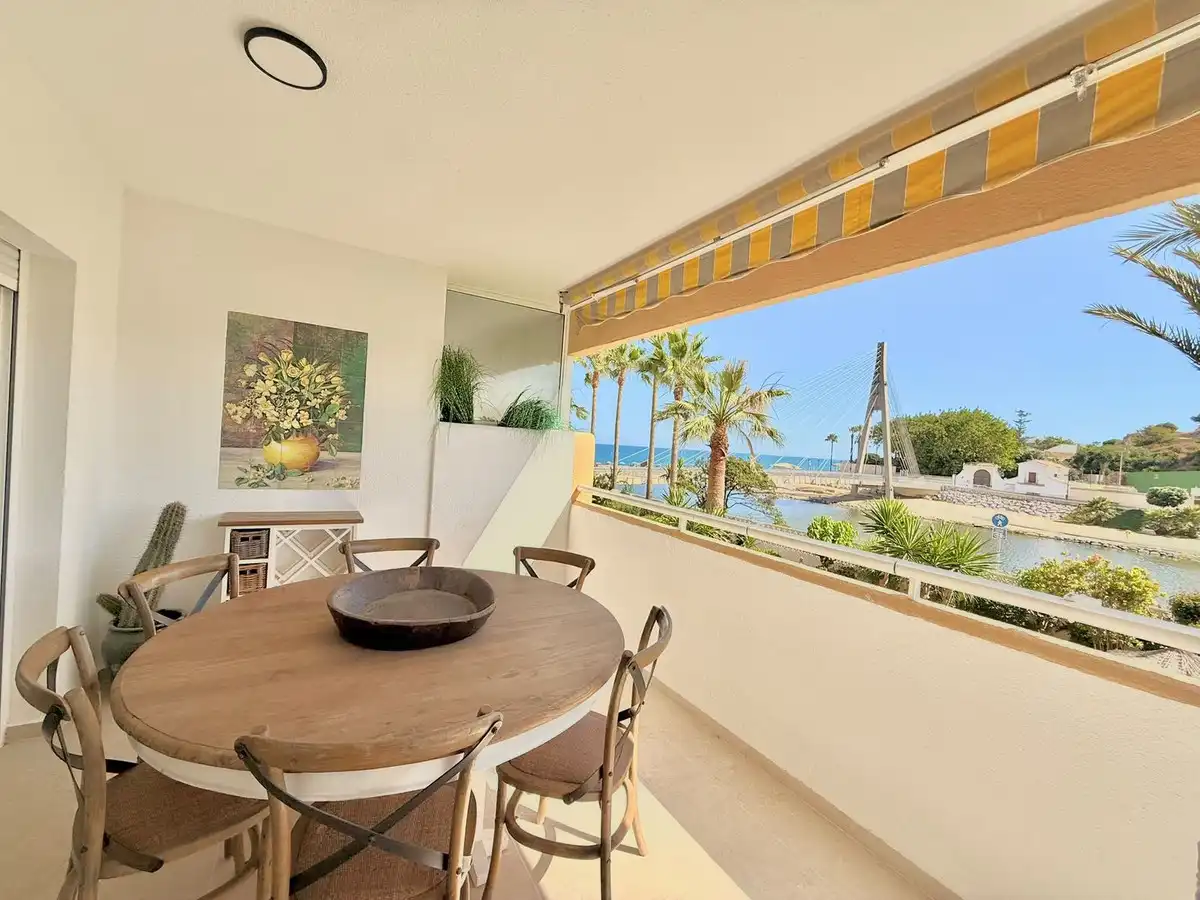 Terraza de Apartamento en venta en Fuengirola con Aire acondicionado, Calefacción y Terraza