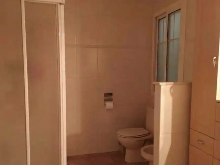 Baño de Casa adosada en venta en Abrera, Barcelona