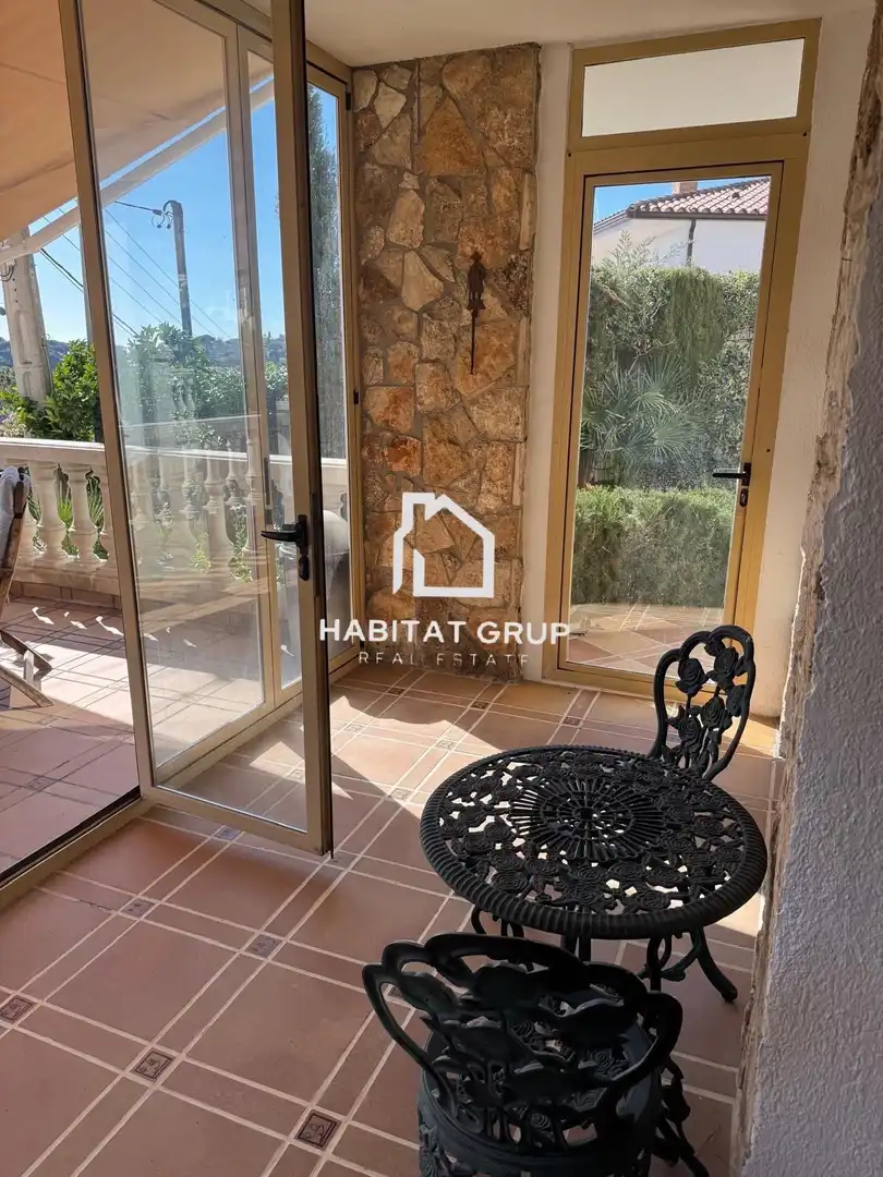 Casa con piscina en venta en Canyelles, imagen 4
