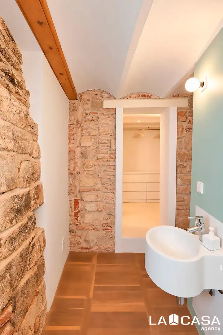 Maisonette zum Verkauf in Barcelona, Barcelona