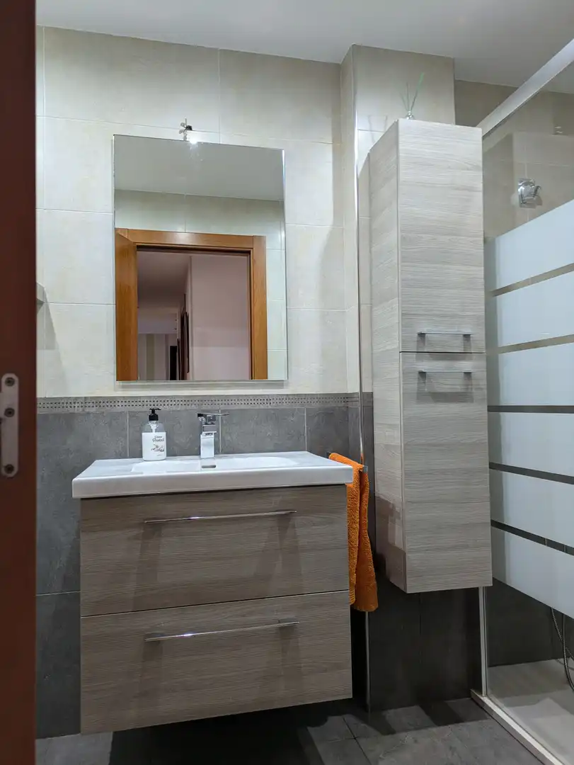 Baño de Piso en venta en Monzón con Aire acondicionado, Calefacción y Terraza