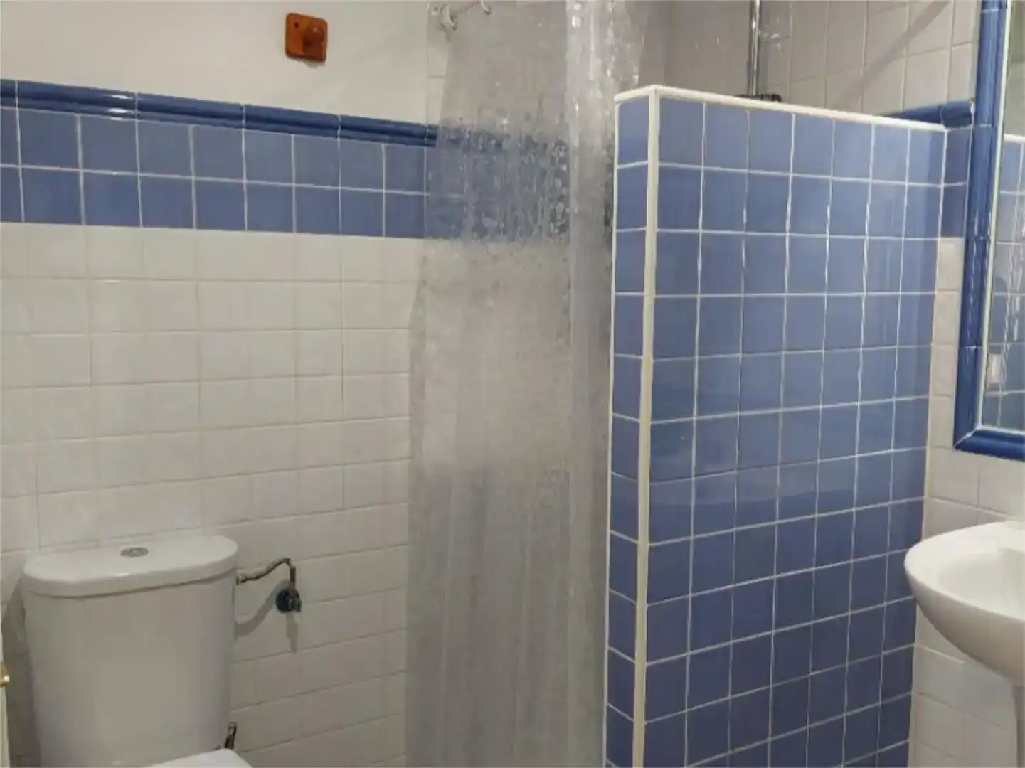 Bathroom of Flat for rent in Islantilla  with Air Conditioner, Private garden and Storage room