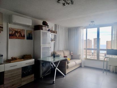 Bedroom of Flat for sale in Benidorm  with Air Conditioner, Heating and Furnished
