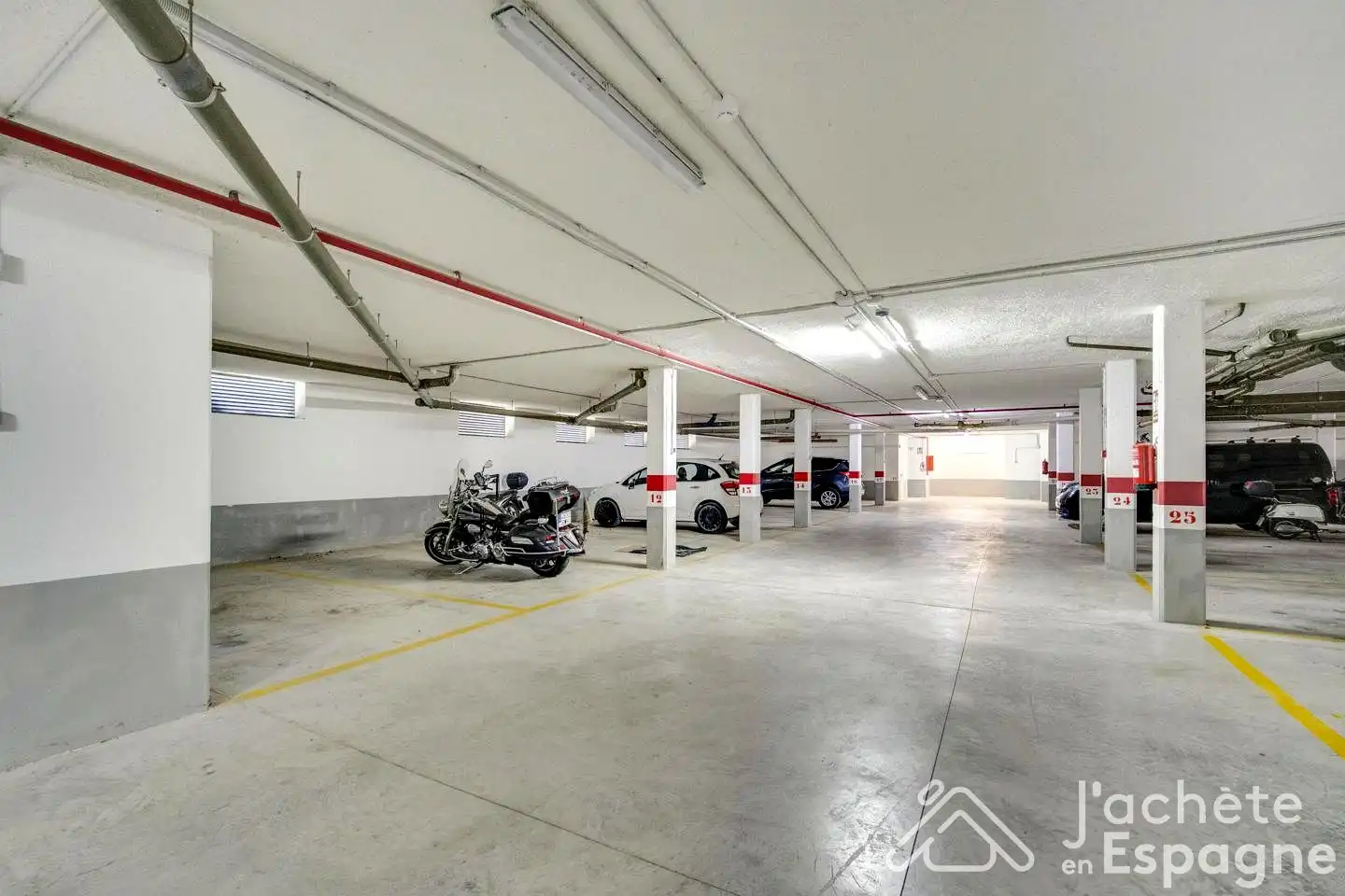 Aparcament de Apartament en venda en San Jorge / Sant Jordi amb Aire condicionat, Terrassa i Traster