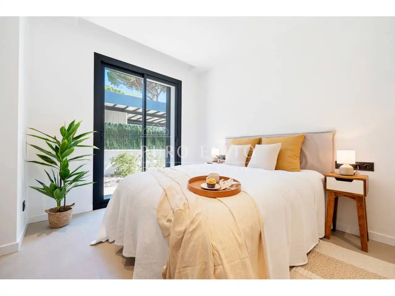 Bedroom of Houses for sale in Cambrils  with Air Conditioner, Private garden and Terrace