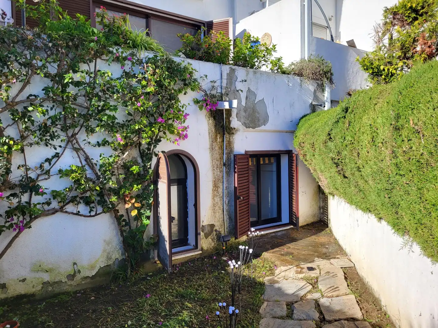 Vista exterior de Casa o chalet en venta en Estepona con Aire acondicionado, Calefacción y Terraza