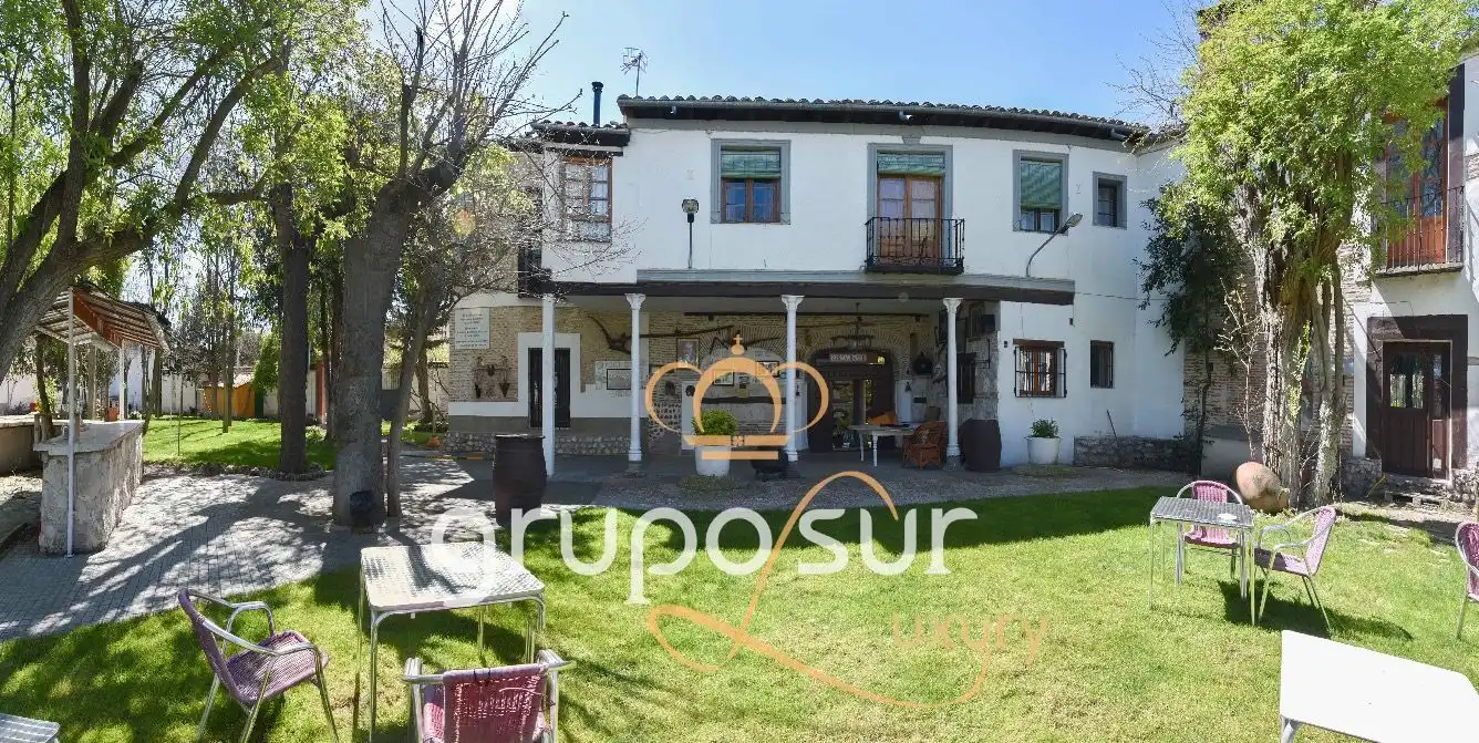 Garden of Country homes for sale in Olmedo  with Heating, Private garden and Parquet flooring