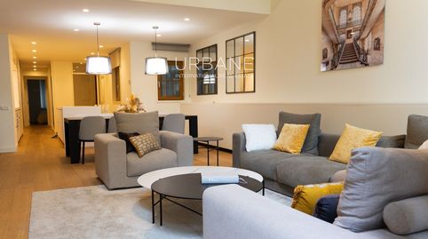 Espacioso Apartamento Dúplex con Terraza en el Eixample, Barcelona, image 5