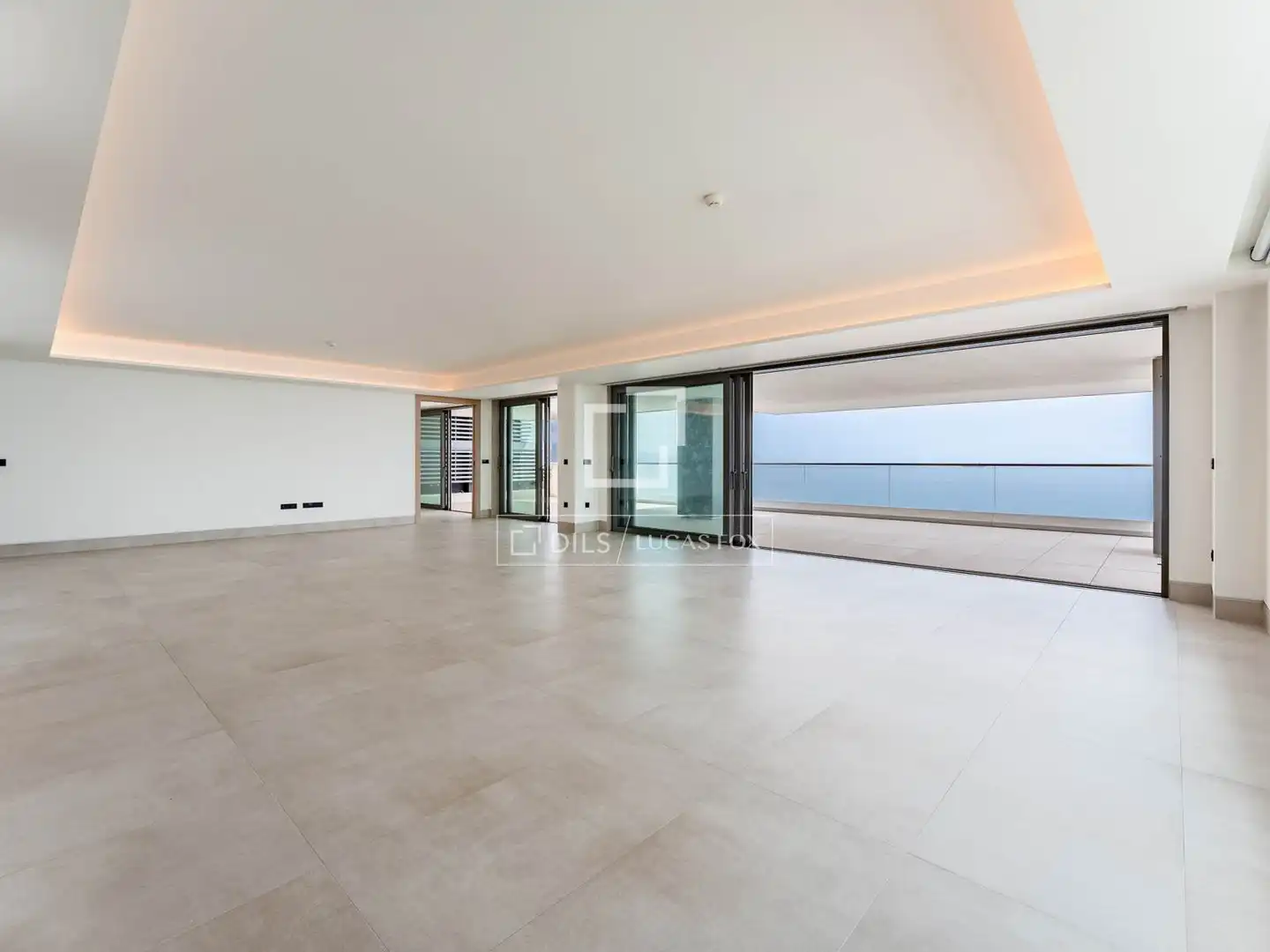 Flat with pool to rent in Carretera de Cádiz, imagen 2