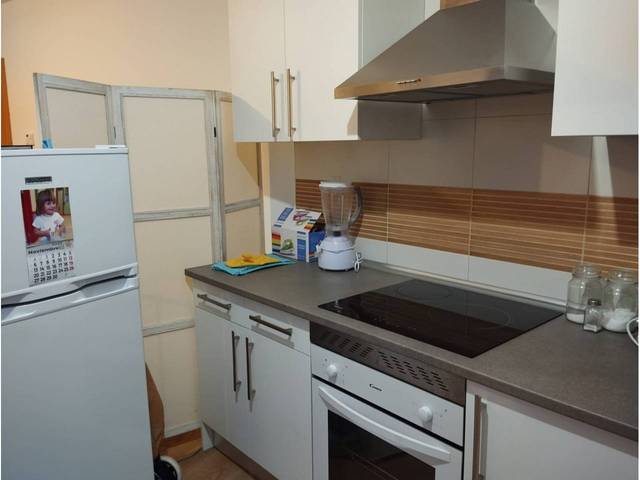 Apartamento en Alquiler en Calle Pilarejo en Zona Entrada - Gasolineras