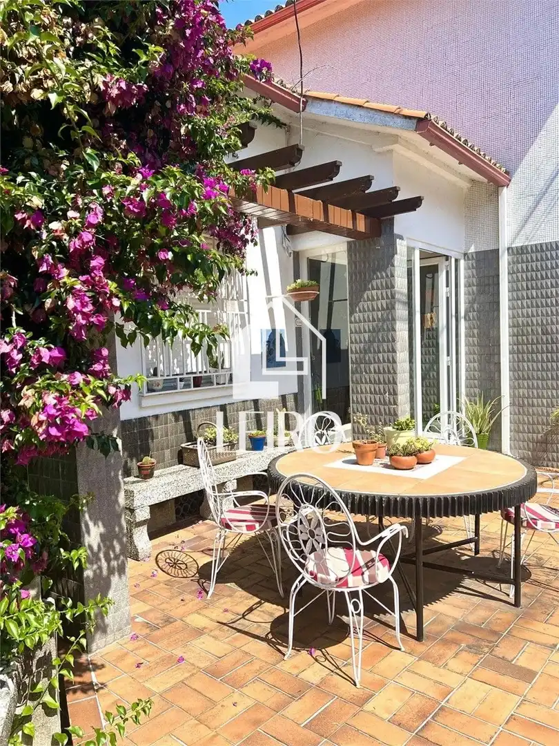 Casa o xalet en venda a Catoira