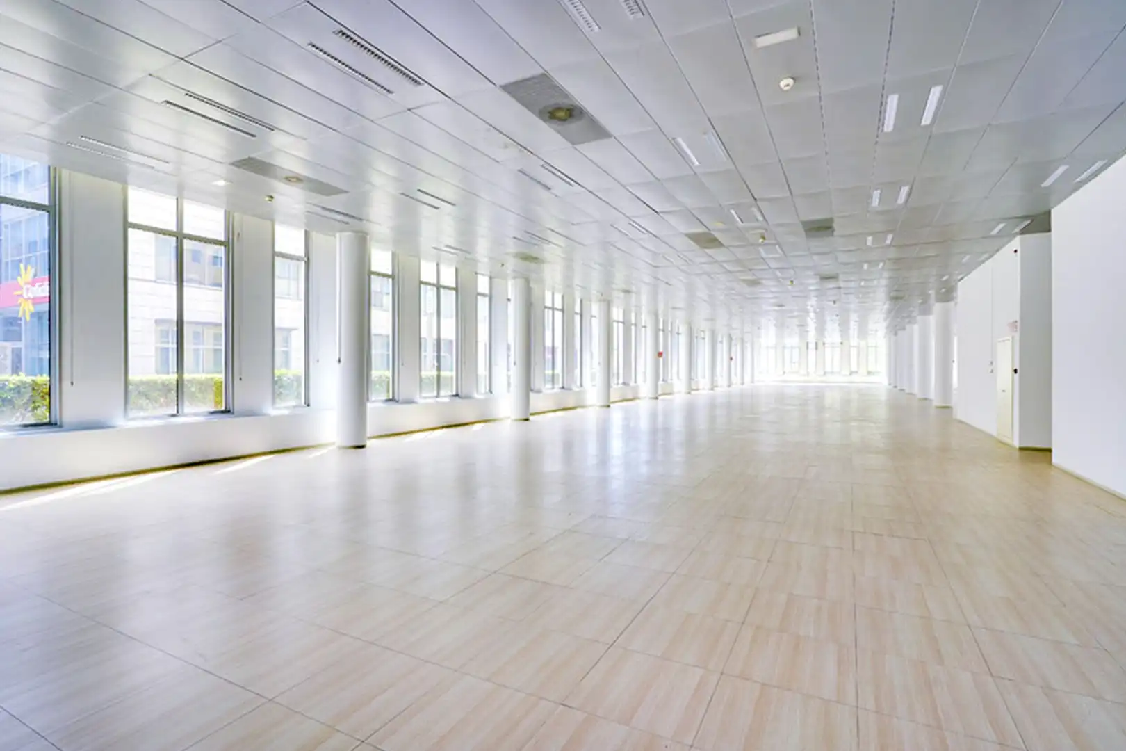 Office space with lift to rent in Carrer Tirso de Molina