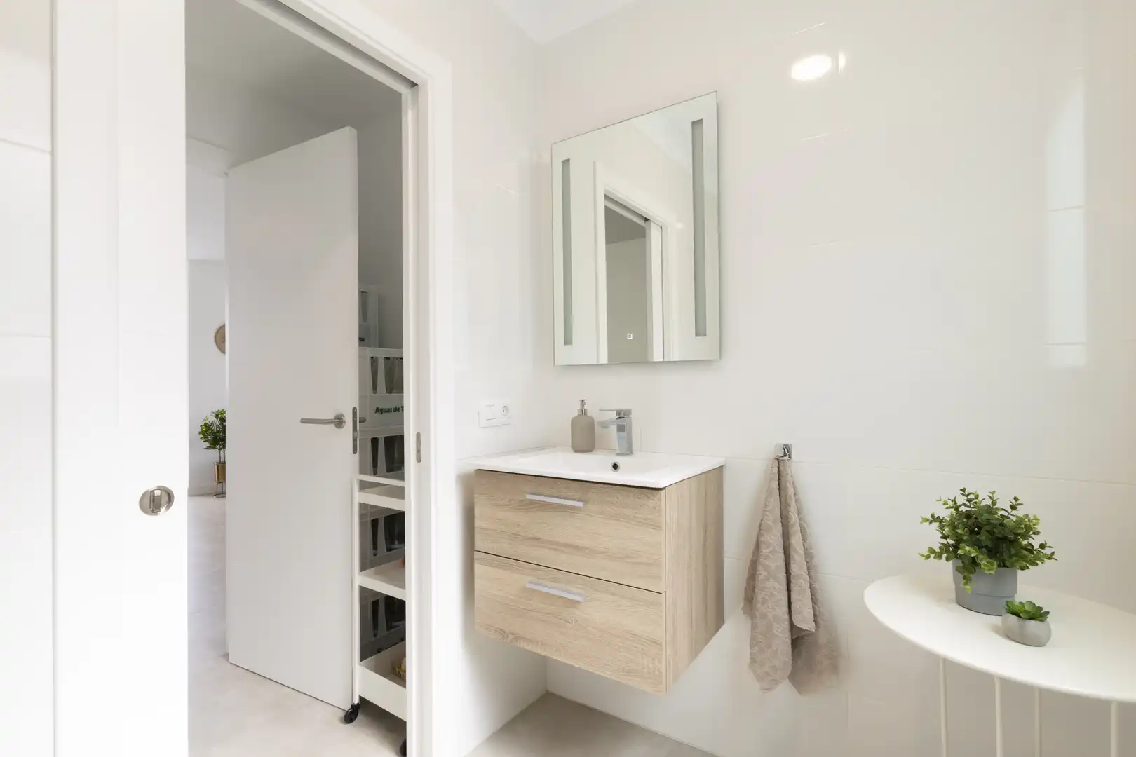 Badezimmer von Haus oder Chalet zum Verkauf in Los Realejos mit Privatgarten, Terrasse und Abstellraum