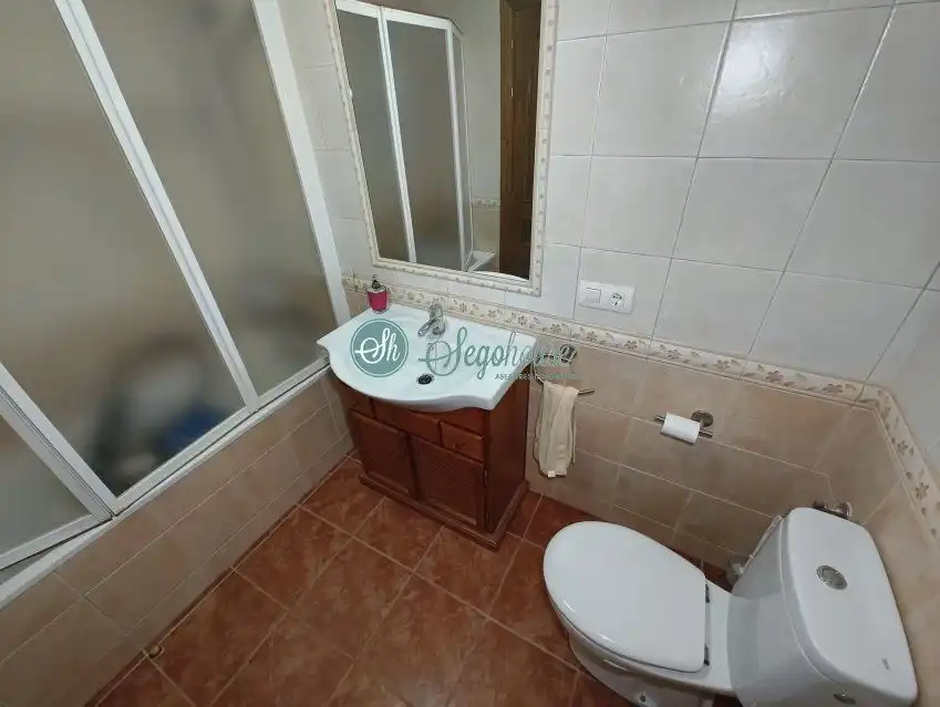 Baño de Casa o chalet en venta en San Cristóbal de Segovia con Calefacción, Jardín privado y Terraza