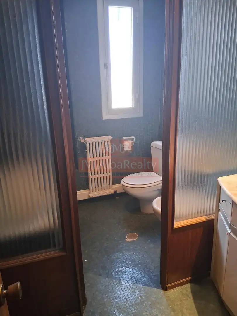 Bany de Pis en venda en Albacete amb Aire condicionat, Calefacció i Parquet