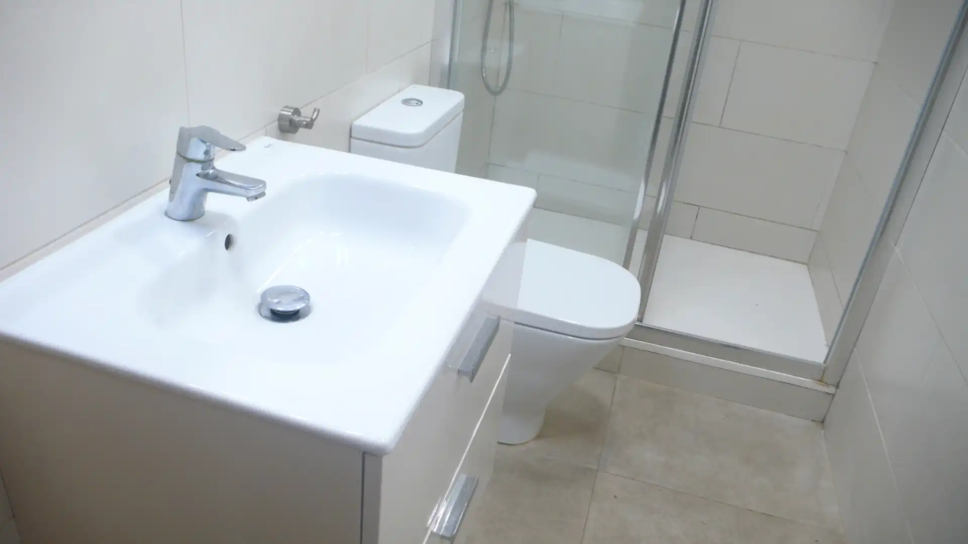 Bany de Pis en venda en Barcelona amb Aire condicionat, Parquet i Forn