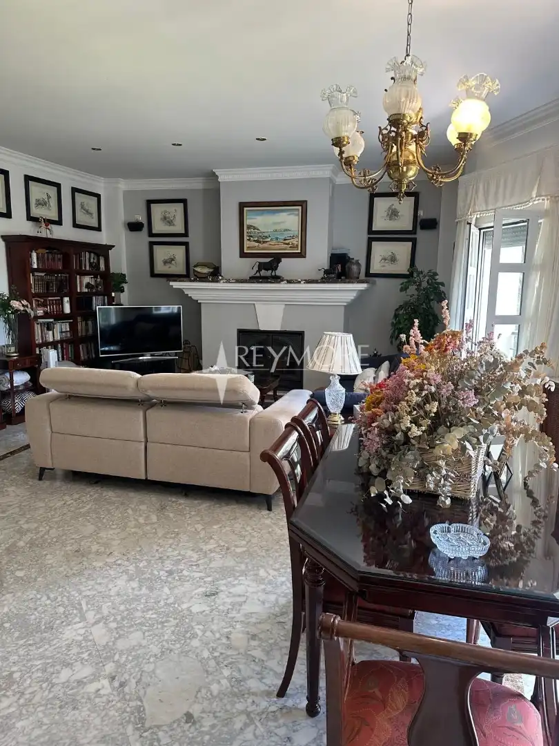 Houses for sale in Poniente-Norte - Miralbaida - Parque Azahara