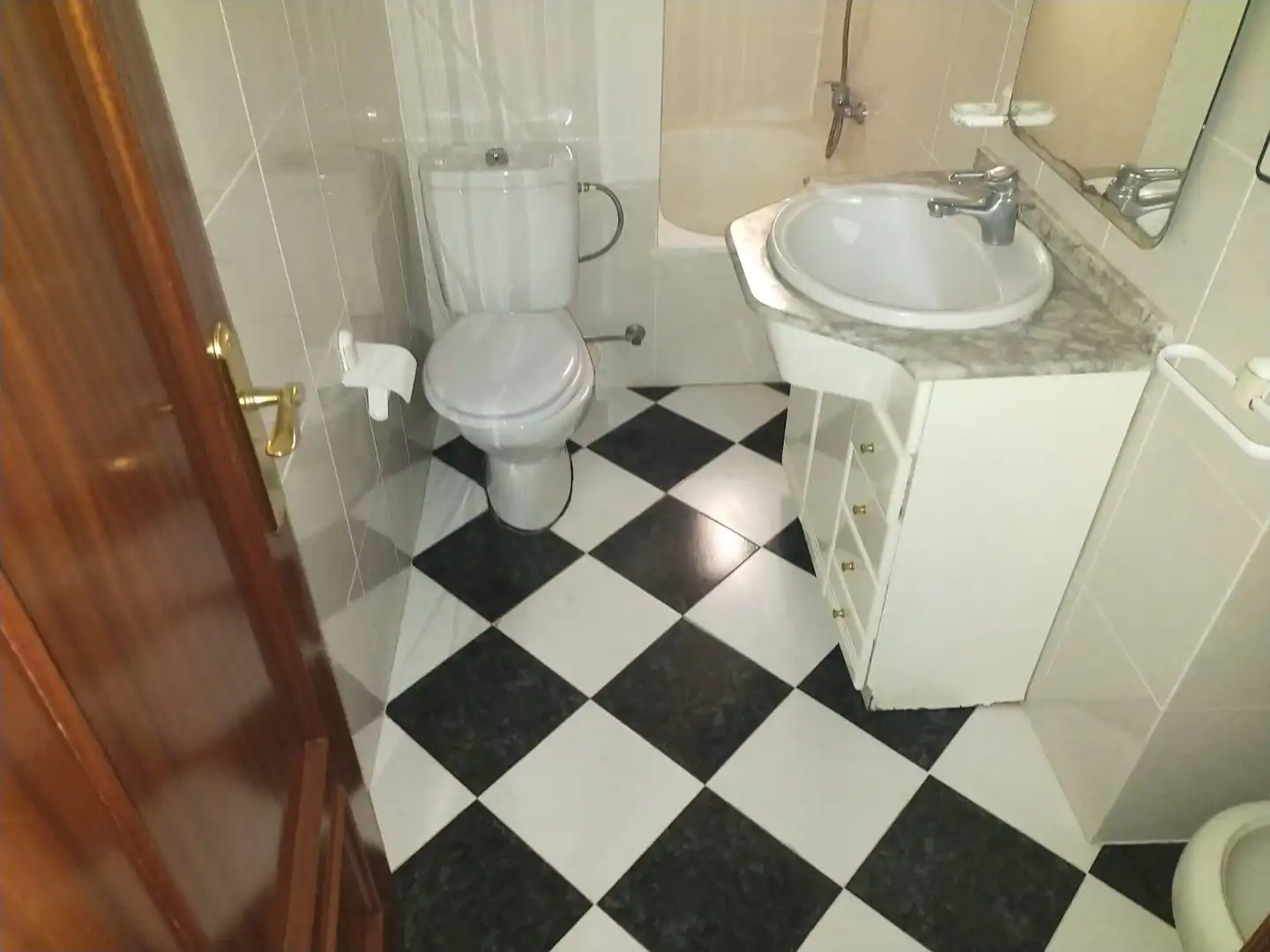 Badezimmer von Wohnung zum Verkauf in Valencia
