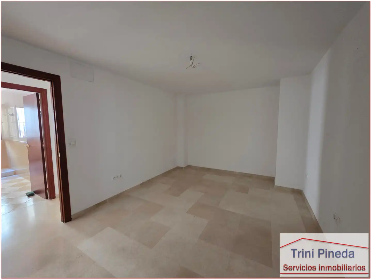 Wohnung zum Verkauf in Sevilla mit Ofen und Waschmaschine
