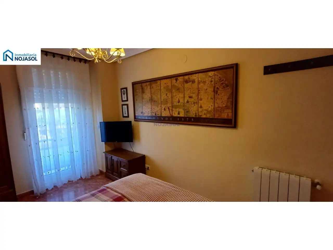 Dormitori de Apartament de lloguer en Arnuero amb Calefacció, Terrassa i Moblat