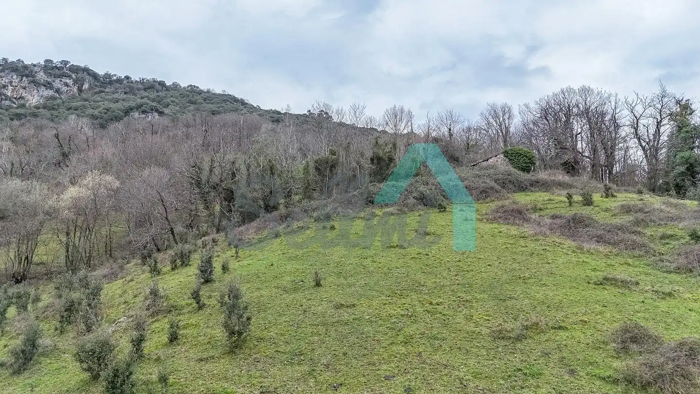 Finca rústica en venta en Proaza con Jardín privado