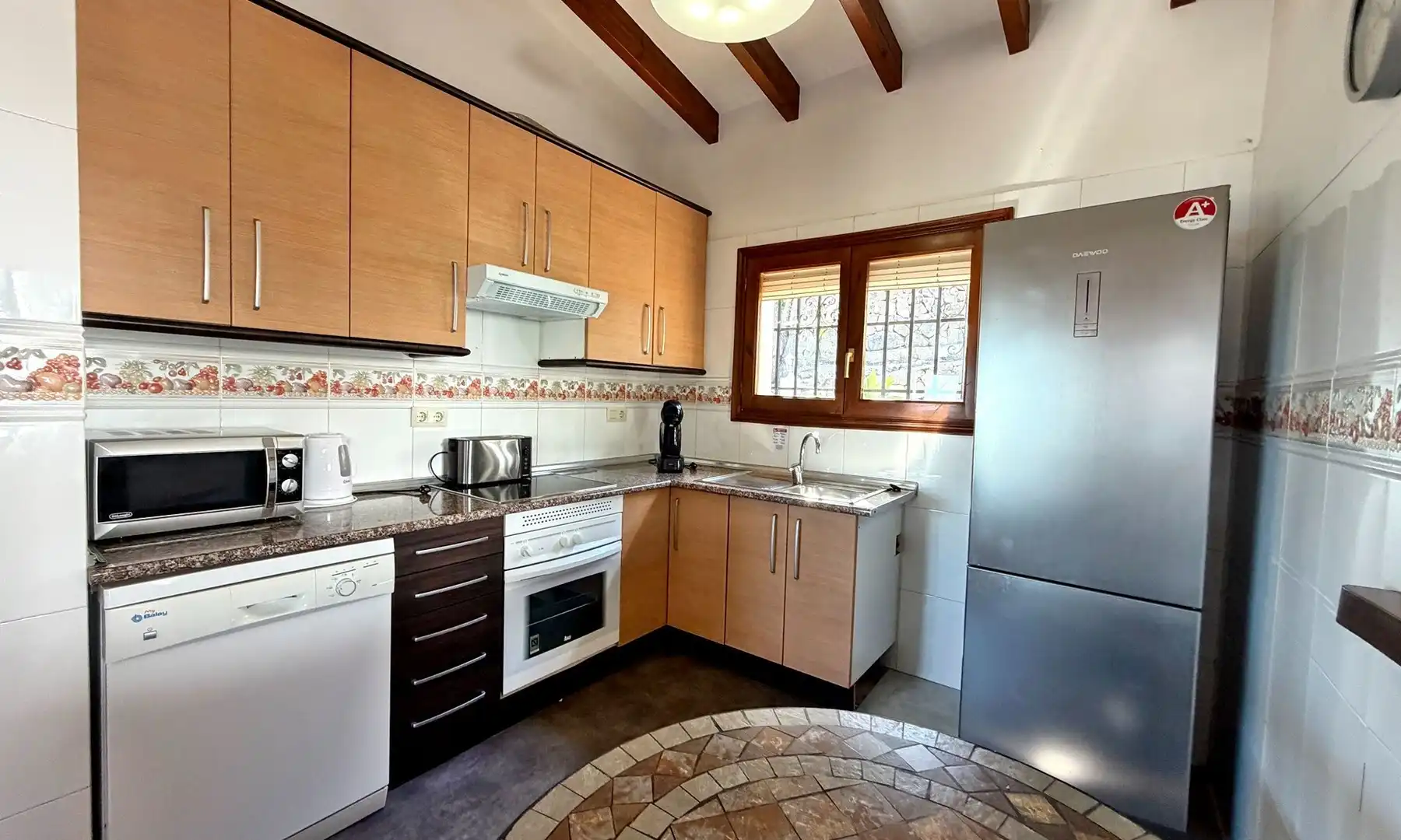 Cocina de Casa o chalet en venta en Dénia con Aire acondicionado, Calefacción y Jardín privado