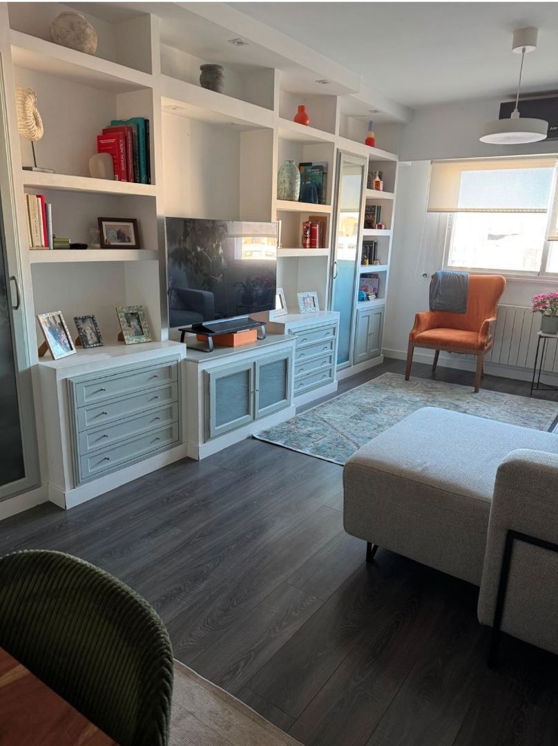 Sala de estar de Dúplex en venta en Coslada con Aire acondicionado, Calefacción y Trastero