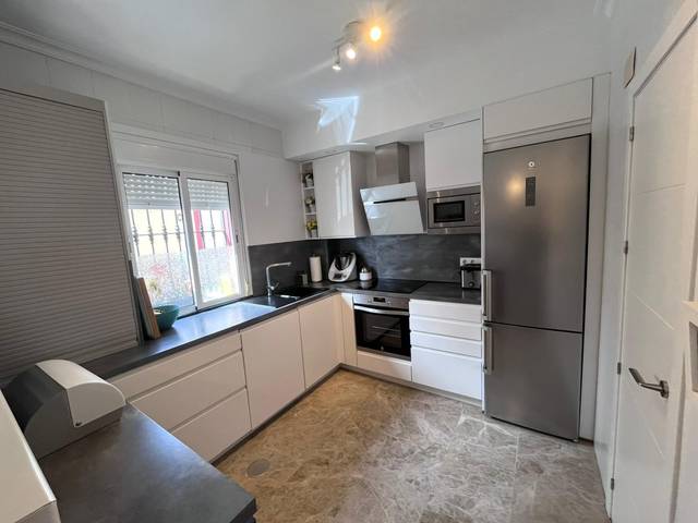 Casa-chalet en Venta en  HIERBALUISA en Olivar de Quintos