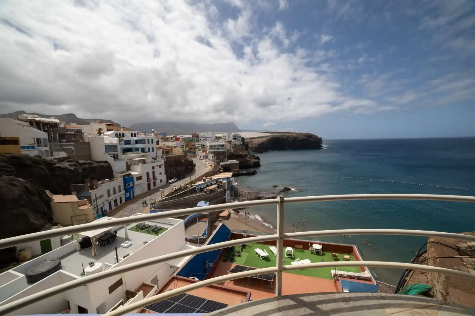 Exterior view of Detached homes for sale in Gáldar  with Terrace, Swimming Pool and Furnished