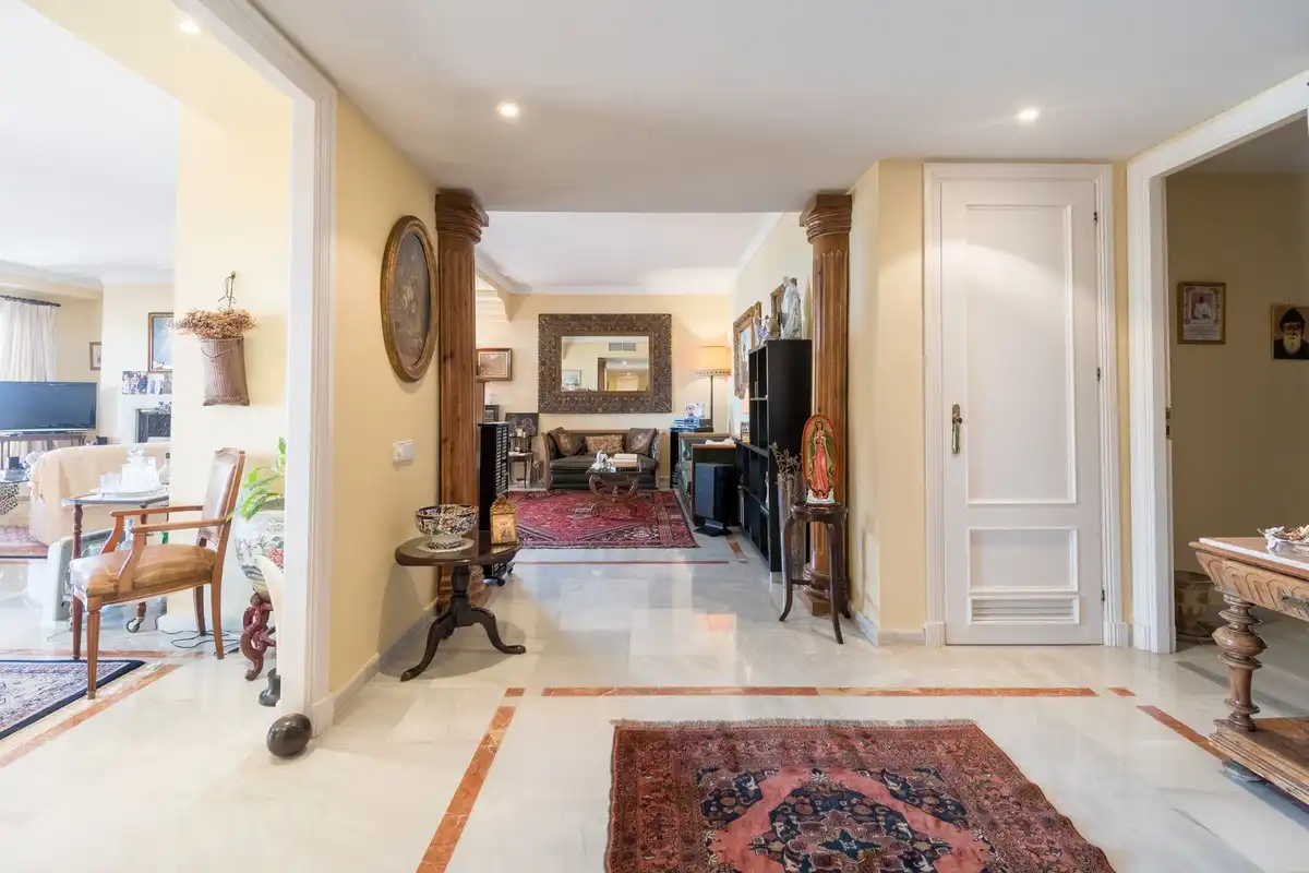 Apartament amb piscina en venda a Nueva Andalucía, imagen 12
