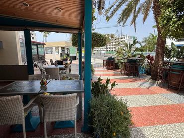 Local comercial en traspaso en Avenida de Tirajana 19