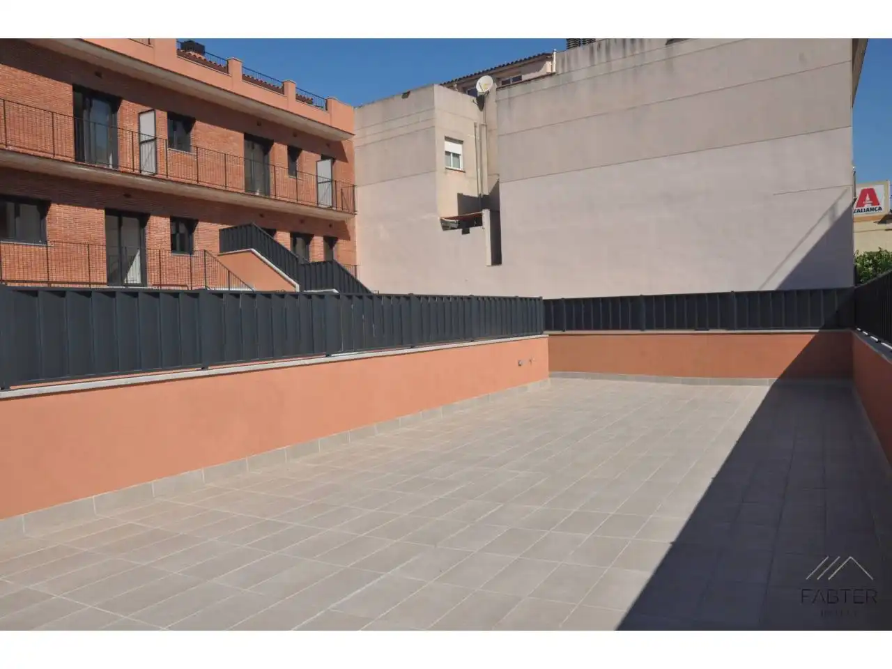 Wohnung mit Terrasse zum Verkauf in Calle Anselm Clavé, imagen 2