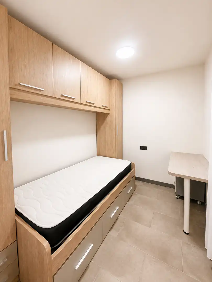 Bedroom of Apartments for sale in Lleida  with Air Conditioner