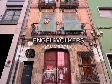 Wohngebäude zum Verkauf in Eixample
