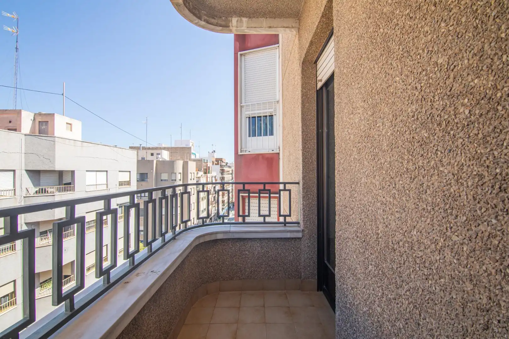 Terrassa de Pis en venda en Elche / Elx amb Balcó