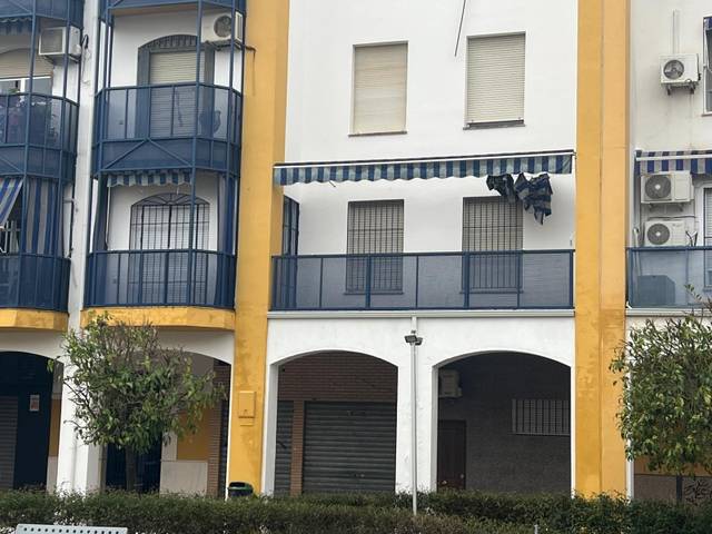 Piso en Venta en Poniente-Norte - Miralbaida - Parque Azahara