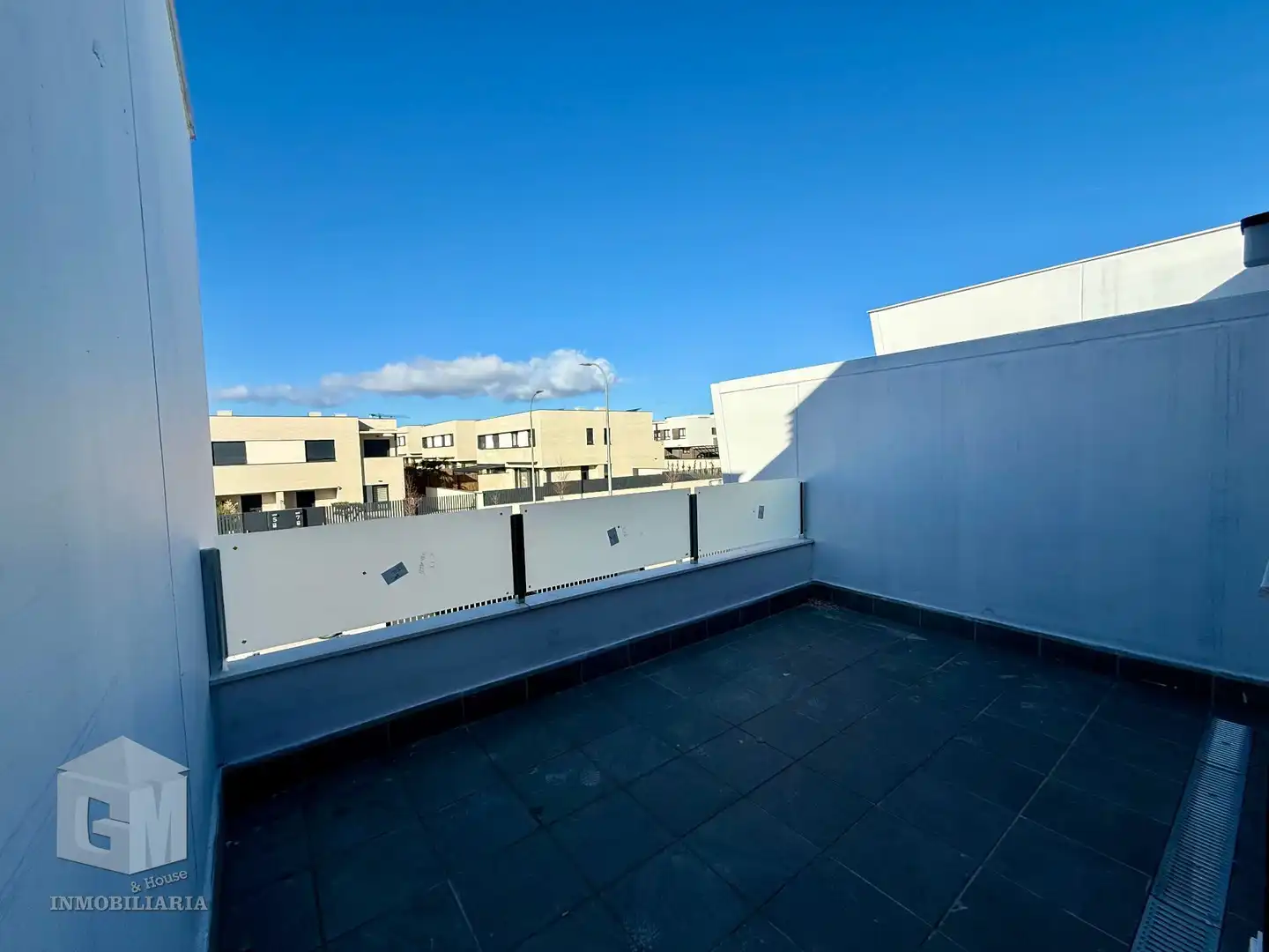 Terraza de Casa adosada en venta en Villaviciosa de Odón con Calefacción, Jardín privado y Terraza