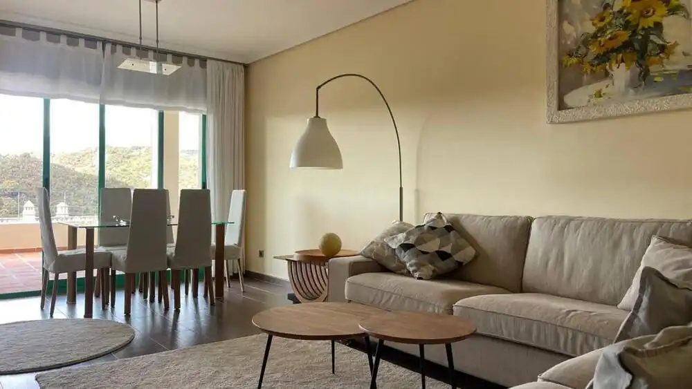 Sala d'estar de Apartament de lloguer en Selwo