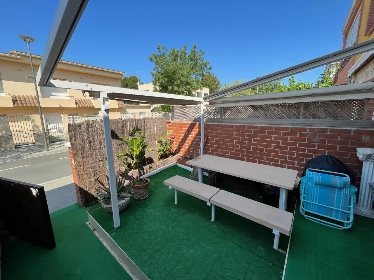Terrasse von Einfamilien-Reihenhaus zur Miete in Cambrils mit Heizung
