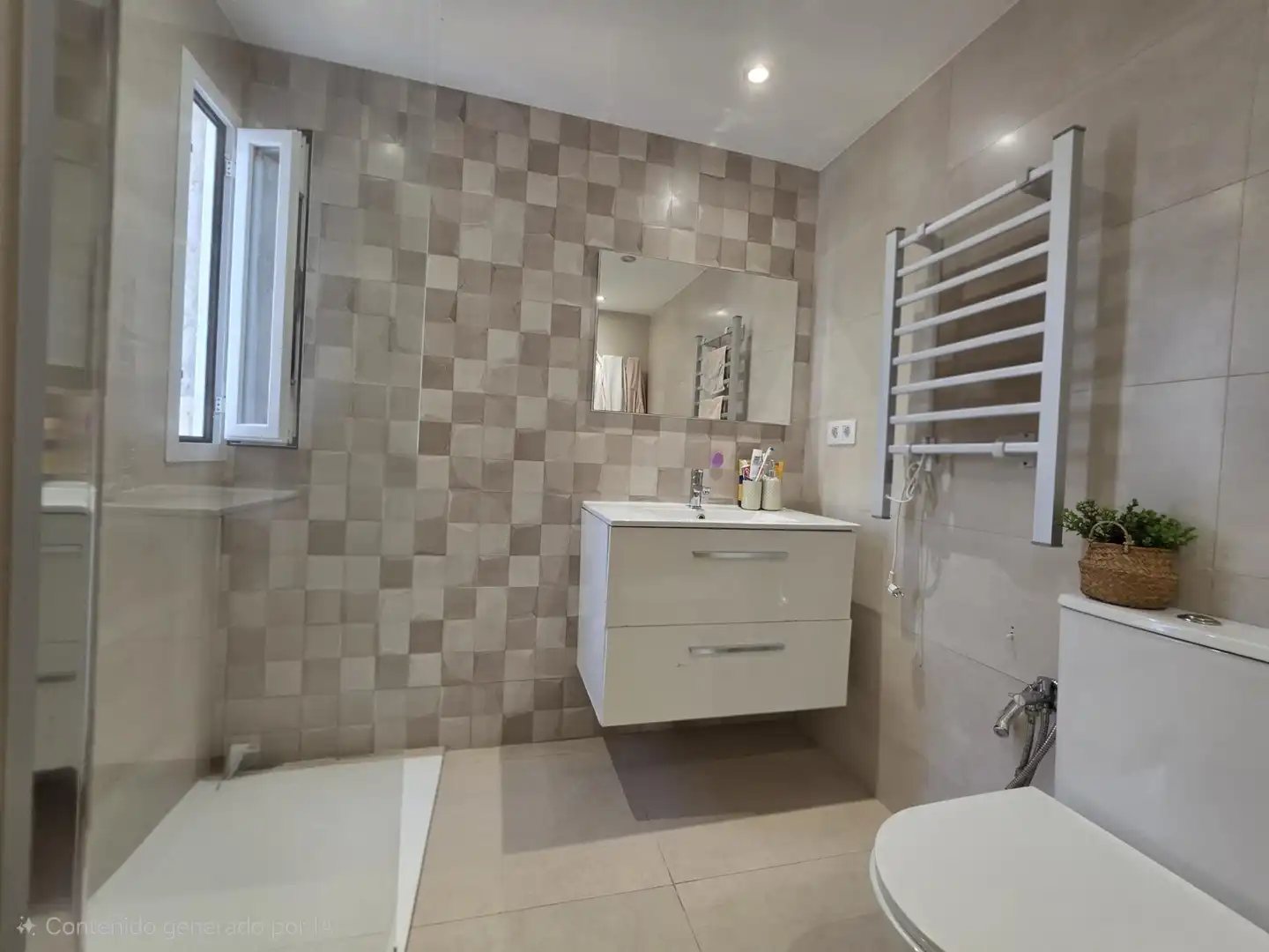 Bathroom of Flat for sale in Magaluf