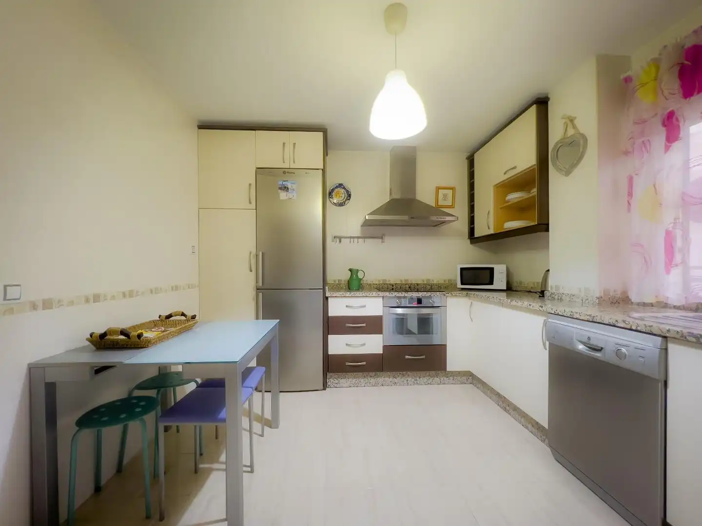 Cocina de Piso de alquiler en Málaga con Aire acondicionado y Amueblado